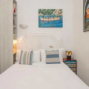 New In Downtown Close To Duomo Milán